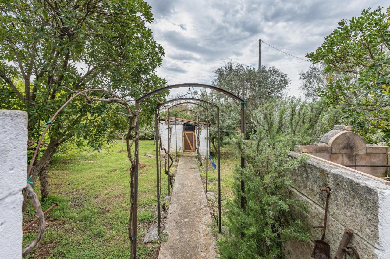 Willa Trullo Saraceno By Rentbeat Ostuni Zewnętrze zdjęcie